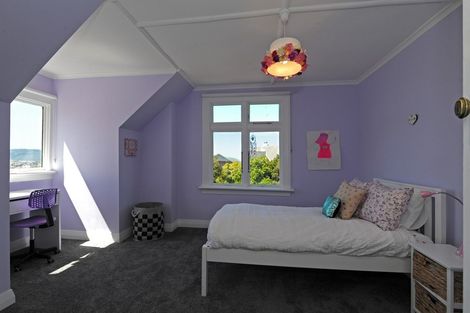 Photo of property in 83 Norfolk Street, Saint Clair, Dunedin, 9012