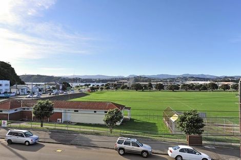 Photo of property in San Antonio Flats, 5/12 Kilbirnie Crescent, Kilbirnie, Wellington, 6022