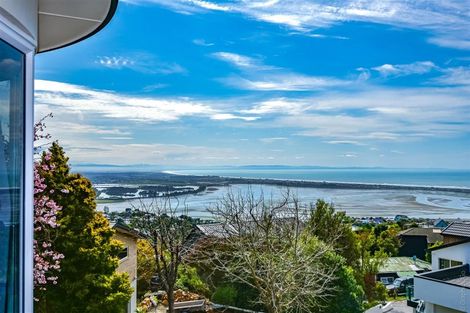 Photo of property in 220b Mount Pleasant Road, Mount Pleasant, Christchurch, 8081