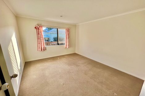 Photo of property in 13 Haven Crest, Somerville, Auckland, 2014