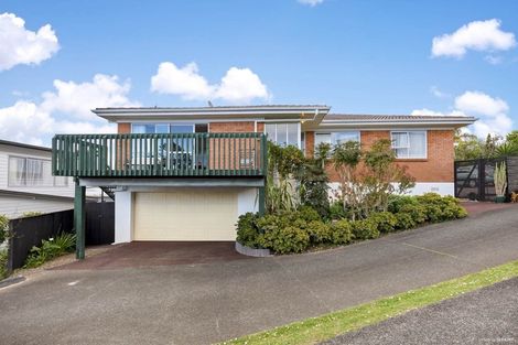 Photo of property in 16 Glendhu Road, Bayview, Auckland, 0629