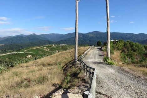 Photo of property in 744 Waiwhero Road, Ngatimoti, Motueka, 7196