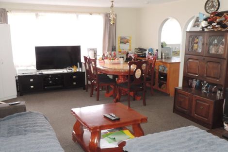 Photo of property in 69a Hakanoa Street, Huntly, 3700