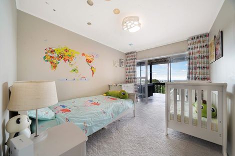 Photo of property in 229 Golf Road, Titirangi, Auckland, 0604