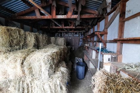 Photo of property in 260 Jacks Hill Road, Te Houka, Balclutha, 9273