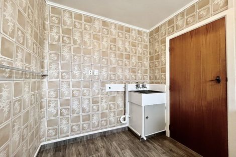 Photo of property in 63 Bledisloe Crescent, Wainuiomata, Lower Hutt, 5014