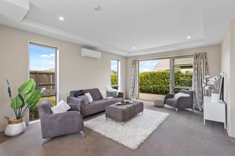 Photo of property in 33 Mackinder Drive, Wigram, Christchurch, 8042