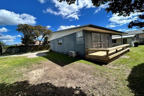 Photo of property in 11 Pacific View Road, Papamoa Beach, Papamoa, 3118