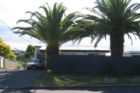 Photo of property in 1/111 Arran Road, Browns Bay, Auckland, 0630