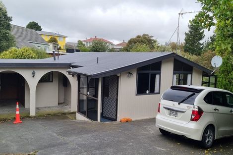 Photo of property in 13 Toporoa View, Ascot Park, Porirua, 5024