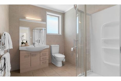 Photo of property in 1 Sunlea Lane, Mangawhai, 0505