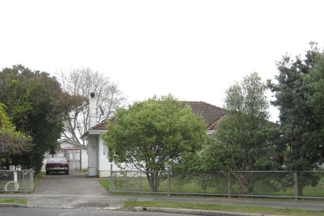 Photo of property in 4 Vogel Place, Marewa, Napier, 4110
