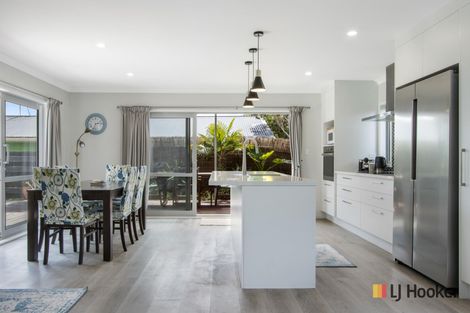 Photo of property in 11a Hillview Road, Waihi Beach, 3611