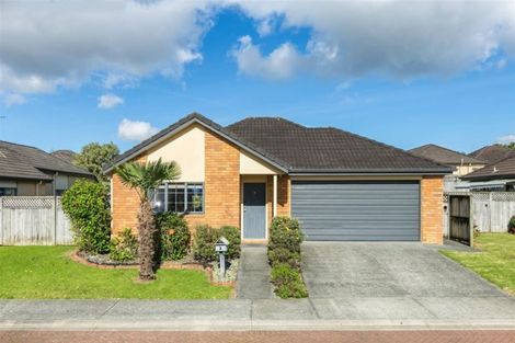 Photo of property in 7 Applebox Lane, Henderson, Auckland, 0612