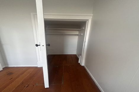 Photo of property in 39 Thompson Street, Mount Cook, Wellington, 6011