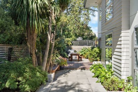 Photo of property in 180 Condell Avenue, Papanui, Christchurch, 8053