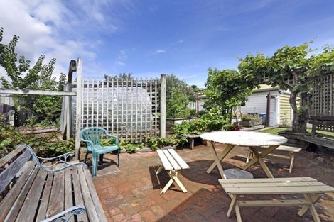 Photo of property in 12 Motueka Street, Nelson South, Nelson, 7010