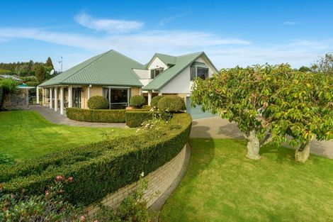 Photo of property in 32 Castlewold Drive, Bethlehem, Tauranga, 3110