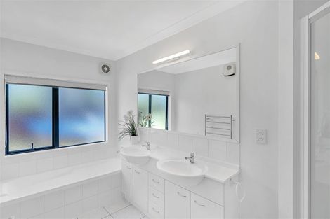 Photo of property in 65 Coolspring Way, Redwood, Christchurch, 8051