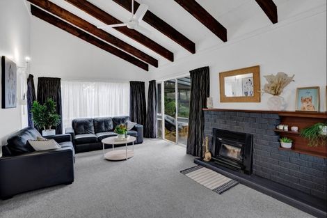 Photo of property in 19 Tainui Terrace, Inglewood, 4330