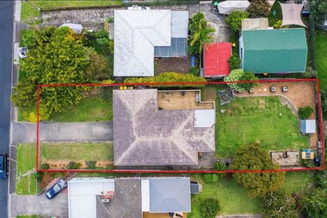 Photo of property in 10 Wharf Road, Te Atatu Peninsula, Auckland, 0610