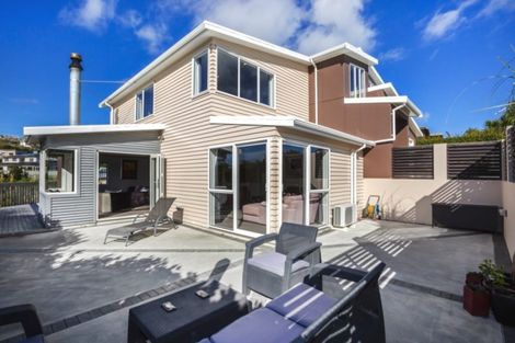 Photo of property in 53 Navigation Drive, Whitby, Porirua, 5024