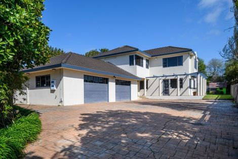Photo of property in 17 Tokay Place, Huapai, Kumeu, 0810