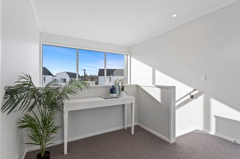 Photo of property in 77 Roundel Crescent, Whenuapai, Auckland, 0618