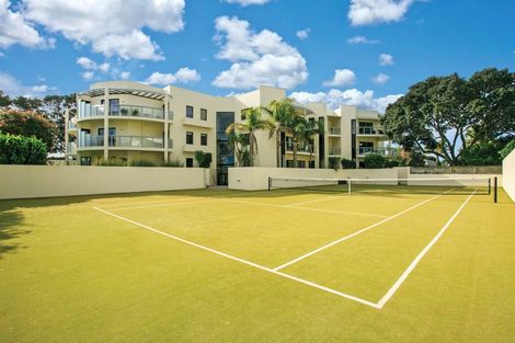 Photo of property in 26/4e Collins Street, Takapuna, Auckland, 0622