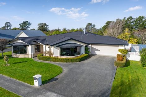 Photo of property in 32 Cody Crescent, Lansdowne, Masterton, 5810