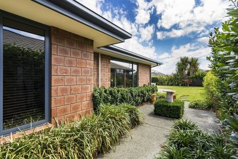 Photo of property in 7 Strathcarron Place, Broomfield, Christchurch, 8042