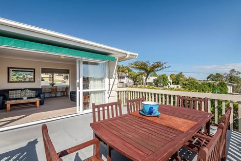 Photo of property in 53 Stanley Avenue, Milford, Auckland, 0620