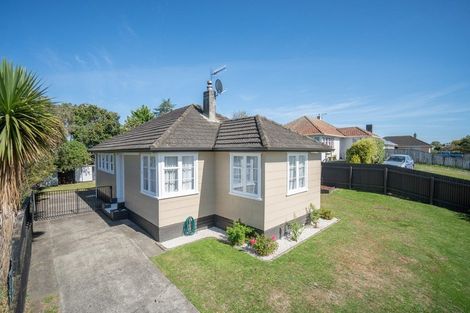 Photo of property in 48 Upham Terrace, Roslyn, Palmerston North, 4414