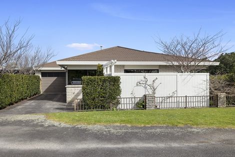 Photo of property in 3 Kura Street, Brooklands, New Plymouth, 4310