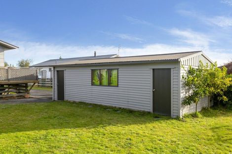 Photo of property in 99 Richmond Avenue, Richmond Heights, Taupo, 3330