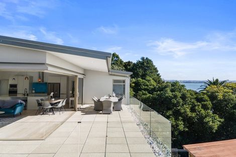 Photo of property in 16 Crispe Road, Clarks Beach, 2122