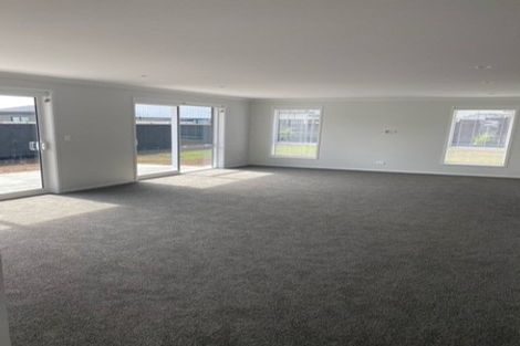 Photo of property in 53 Jack Lachlan Drive, Beachlands, Auckland, 2018