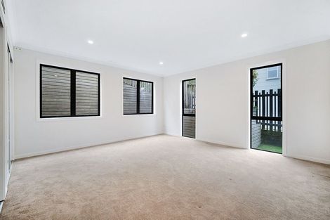 Photo of property in 9 Brickworks Bay Road, Hobsonville, Auckland, 0618