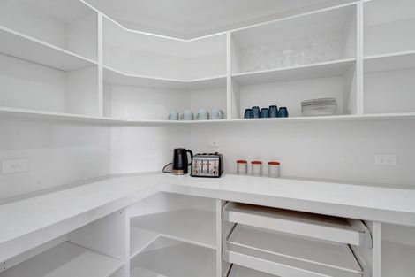Photo of property in 18 Rawiri Drive, Bell Block, New Plymouth, 4312