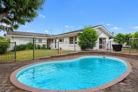 Photo of property in 9 Carlson Crescent, Silverdale, Hamilton, 3216