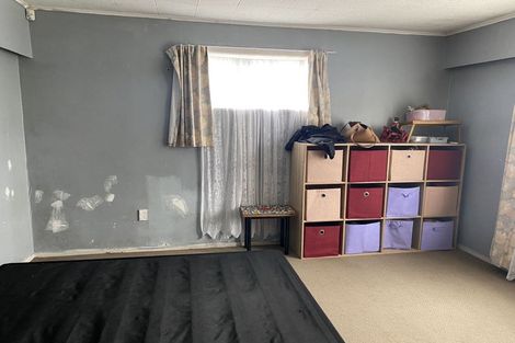 Photo of property in 18 Glenburn Place, Papakura, 2110