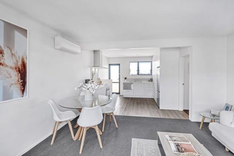 Photo of property in 12/22 Springfield Road, St Albans, Christchurch, 8014