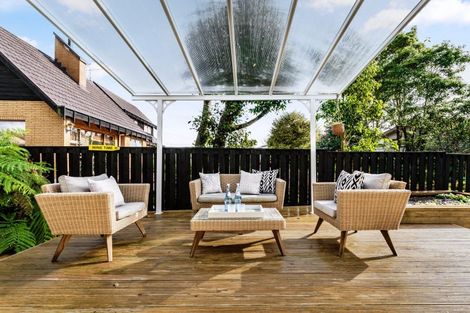 Photo of property in 38 Eyre Street, Henderson, Auckland, 0612