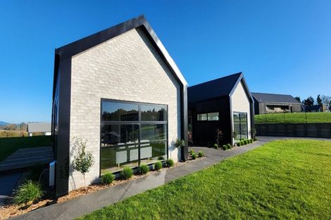 Photo of property in 12 Headlands Drive, Te Awamutu, 3875