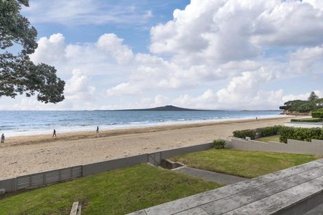 Photo of property in 1/11 William Street, Takapuna, Auckland, 0622