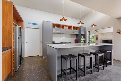 Photo of property in 61 Karamea Street, Whalers Gate, New Plymouth, 4310