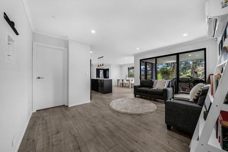 Photo of property in 58 Peacock Place, Pokeno, 2402