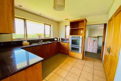 Photo of property in 2 Cowling Road, Hurdon, New Plymouth, 4310