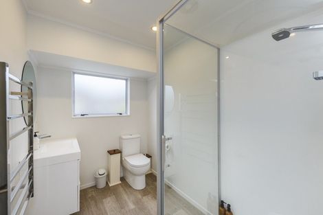 Photo of property in 25 Dalfield Place, Highbury, Palmerston North, 4412