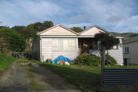 Photo of property in 63 Greig Street, Broad Bay, Dunedin, 9014
